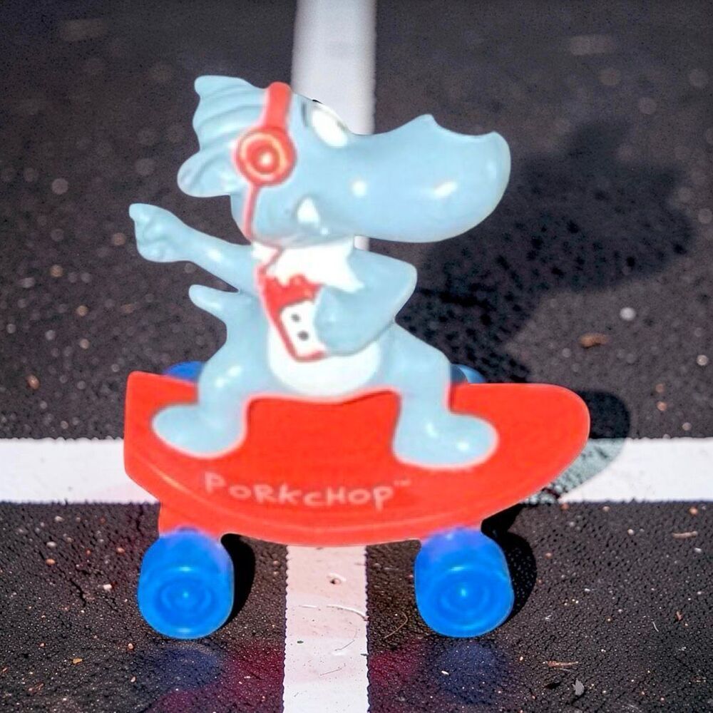 1994 Hardees Nickelodeon Doug "Cruisin' Back to School Porkchop Skateboard Toy